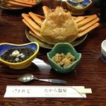 Takara Onsen - 夕食　水がに、もずく酢、たらこ・白子甘辛煮