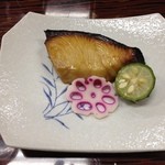 Takara Onsen - 夕食　ぶり塩焼