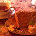 アールグレイ - H26/10セイロンティーと、亀山茶の緑茶のシフォンケーキ