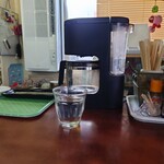 一休 - ドリンク写真:カウンター席