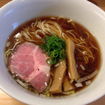 渦雷 - 中華そば醤油¥750