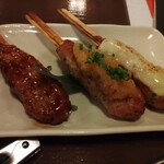 海鮮餐廳 Maguroya 花之夢 Route Inn Grantia秋田 SPA RESORT店 - 推薦的三種軍雞肉丸拼盤(720日圓)