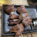 焼鳥うさばらし - レバー。焼き方はレア選択。とろける食感