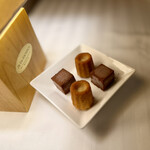 デュ・ヴァン・ハッシシ - 