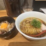 麺ファクトリー ジョーズ セカンド - 料理写真:
