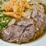 別府冷麺一番 - 冷麺　牛肉チャーシュー up