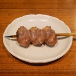 ワインと炭火串焼 銀座 荻 - ☆ハツ☆