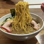 自家製麺 麺や 六等星 - 