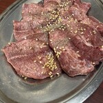 焼肉炭王 - 