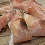 ラ・ブーシェリー・エ・ヴァン 肉屋のワイン食堂 - 