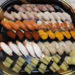 札幌市場めし　まるさん亭 - おかませ握り　５人前　１２５００円　バランを取って　【　２０１４年１２月　】