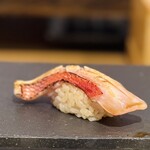 神楽坂 鮨 弥栄 - きんめ