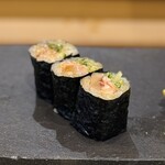 神楽坂 鮨 弥栄 - 赤貝のひも