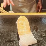 小鯛雀鮨 すし萬 - おすすめ かんひらめ