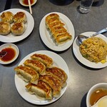 神田餃子屋 - 