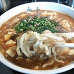 荒川らーめん魂 あしら - 味噌マーボめんの麺