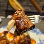 欧風居酒屋バル･アミューズ - ■十勝牛のトロトロ牛タンシチュー《バケット付き》