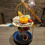 欧風居酒屋バル･アミューズ - ■２段ケーキ / プレート付き