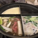 しゃぶ葉 - 料理写真:4種のだし　440円プラス