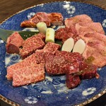 炭火焼肉 久 - 