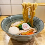 だしと麺 遊泳 - 