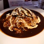 美味卵家 - 牛タンの赤ワイン煮込みのせオムハヤシ2100円