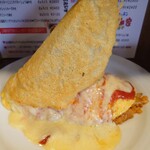 美味卵家 - ラクレットチーズのせオムライス2400円