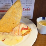 美味卵家 - ラクレットチーズのせオムライス2400円