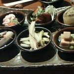 和温 - おばんざい盛り合わせ