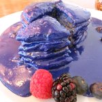 Yogur Story - ウベパンケーキ $12.00