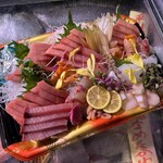 魚一 - 刺身盛り合わせ