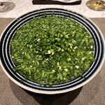 ON the TABLE CHINESE - 