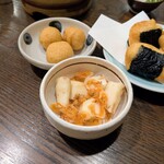 丁子屋 - 桜えびと自然薯の唐揚げ 880円