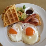 ココス - 茜美人の目玉焼きモーニング