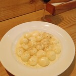 伊酒場ジラソーレ  - 自家製ニョッキのゴルゴンゾーラ　¥1600