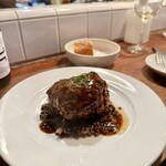 ビストロ アリゴ - 男の！煮込みハンバーグ