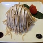 小布施堂 えんとつ - モンブラン朱雀(近景)