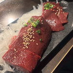 炭火焼肉 金の肉人 - 