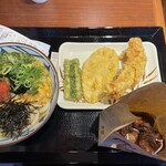 丸亀製麺 - 料理写真: