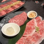 焼肉家 益市 - 本日のモモ厚切り（ランプ）とガーリックチップ１５８０円などなど