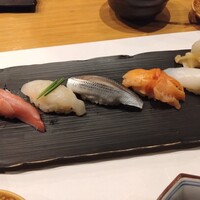 鮨 玉かがり 天ぷら 玉衣 - 