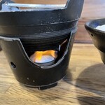 麺屋時茂 - スープが冷めないように固形燃料！