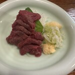居酒屋 しんざん - 馬刺し赤身