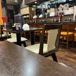 OMOUMA麺堂 - 内観