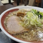 OMOUMA麺堂 五橋店 - あごだしラーメンの特