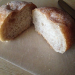 アンデルセン - もち麦を使ったパン