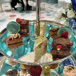 Tiffany Blue Box Café - 