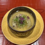 江戸町 すぎもと - 松坂牛三角バラの太巻き