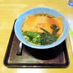若菜そば - 料理写真:大きなお揚げさんの上に七味をかけて！