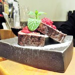 ミアスタンド - ぶあっつ～！